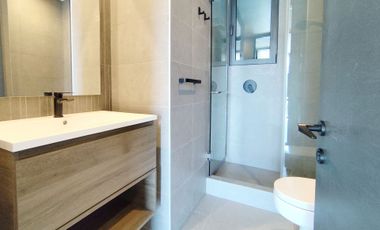 Av. Las Condes 10800 (1 Est /1 Bod) [3167-4]