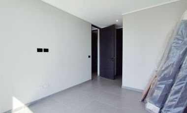 Av. Las Condes 10800 (1 Est /1 Bod) [3167-4]