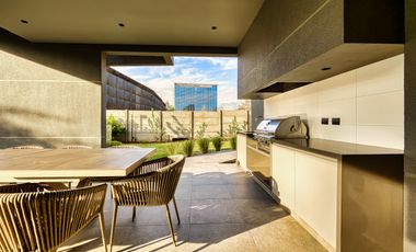 Av. Las Condes 10800 (1 Est /1 Bod) [3167-4]