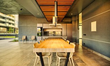 Av. Las Condes 10800 (2 Est /1 Bod) [3167-4]