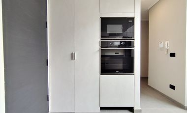 Av. Las Condes 10800 (1 Est /1 Bod) [3167-34]