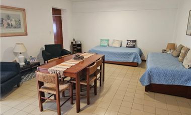 VENTA DEPARTAMENTO 2 AMBIENTES CONTRAFRENTE ABIERTO Y COCHERA