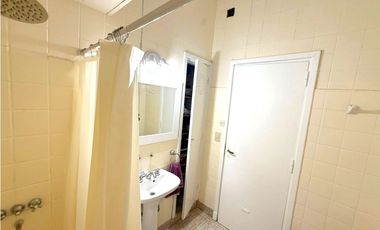 VENTA/ CHALET 3 AMBIENTES CON COCHERA/ MAR DEL PLATA