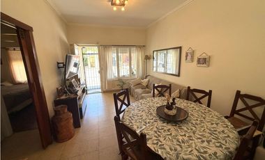 VENTA/ CHALET 3 AMBIENTES CON COCHERA/ MAR DEL PLATA