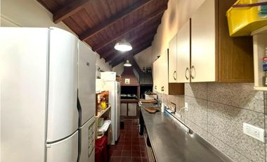 VENTA/ CHALET 3 AMBIENTES CON COCHERA/ MAR DEL PLATA