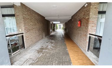 Hermoso departamento. Dos dormitorios con cochera. zona parque.