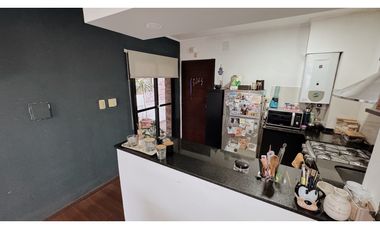 Hermoso departamento. Dos dormitorios con cochera. zona parque.