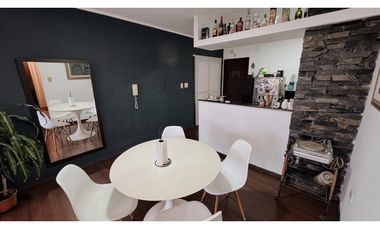 Hermoso departamento. Dos dormitorios con cochera. zona parque.