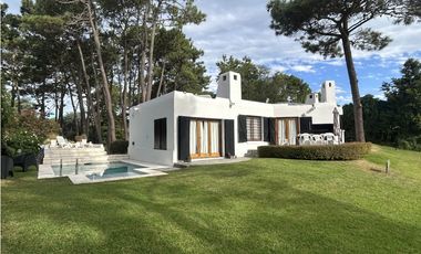 CASA EN PINAMAR GOLF NUEVO