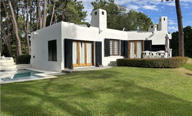 CASA EN PINAMAR GOLF NUEVO