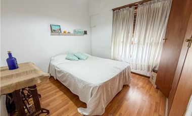 PH 3 AMBIENTES + LOCAL. LOS ANDES.