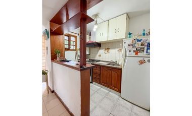 PH 3 AMBIENTES + LOCAL. LOS ANDES.