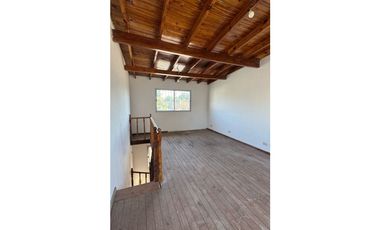 Venta duplex 2 Amb Pompeya- Merlo