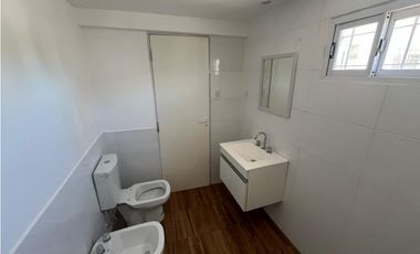 Ph 2 ambientes con cochera + dependencia/escritorio - calle Rivadavia