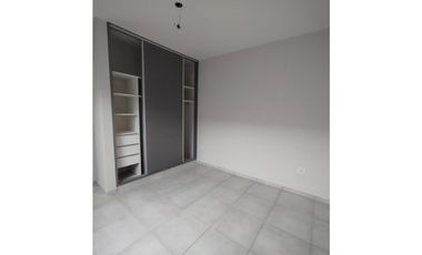 VENDE CASA PH fecha de Entrega febrero de 2027 en Carrodilla, Luján.