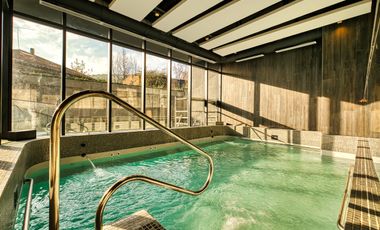 Av. Las Condes 10800 (1 Est ) [3167-4]