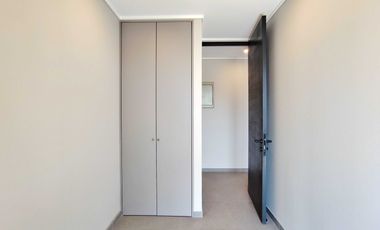 Av. Las Condes 10800 (1 Est ) [3167-4]