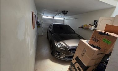 VENDO CASA UNIFAMILIAR CON PROYECCION PARA EDIFICAR EDIFICIO