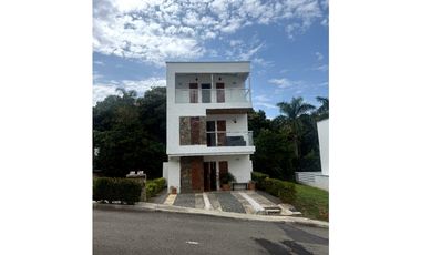 Venta De Casa En Condominio Sopetran
