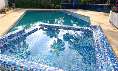 CASA EN VENTA EN CONDOMINIO BAJO DAPA 3100M2