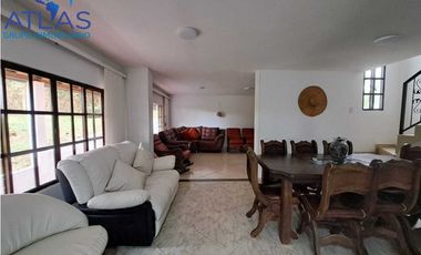 VENTA CASA CAMPESTRE  EN RUITOQUE TRES ESQUINAS COD:1150