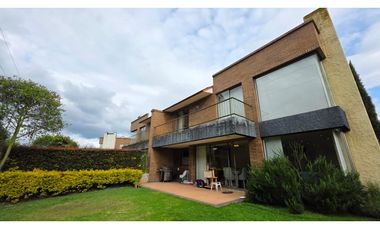 RENTO CASA MODERNA AMOBLADA 3 HAB PALO DE AGUA CLUB HOUSE COTA