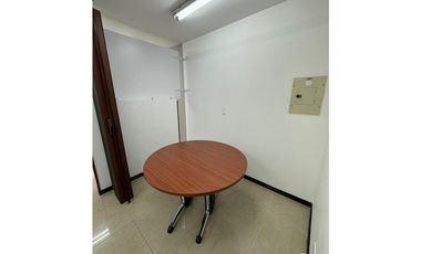 SE ARRIENDA OFICINA EN CIUDAD JARDIN CALI