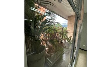 SE ARRIENDA OFICINA EN CIUDAD JARDIN CALI