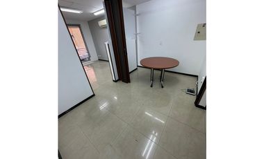 SE ARRIENDA OFICINA EN CIUDAD JARDIN CALI