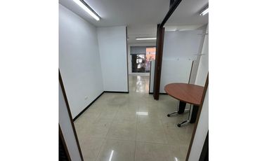 SE ARRIENDA OFICINA EN CIUDAD JARDIN CALI