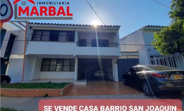 SE VENDE CASA BARRIO SAN JOAQUIN (ZONA COMERCIAL)