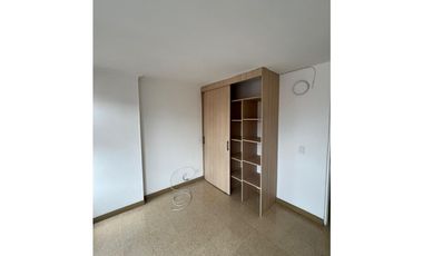 Se Arrienda Apartamento en Edificio Viviana