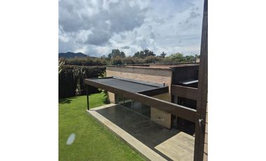 Casa en Arriendo en Alto de Palmas