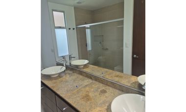 Casa en Arriendo en Alto de Palmas