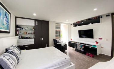 OCTAVIA CONDOMINIO CASA LAGOS DEL CACIQUE EN VENTA 3 HABITACIONES AIRE ACONDICIONADO Y CLOSED 3 NIVELES  487 Metros FLORIDABLANCA (NSC)