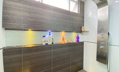 OCTAVIA CONDOMINIO CASA LAGOS DEL CACIQUE EN VENTA 3 HABITACIONES AIRE ACONDICIONADO Y CLOSED 3 NIVELES  487 Metros FLORIDABLANCA (NSC)