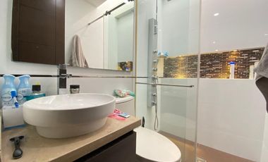 OCTAVIA CONDOMINIO CASA LAGOS DEL CACIQUE EN VENTA 3 HABITACIONES AIRE ACONDICIONADO Y CLOSED 3 NIVELES  487 Metros FLORIDABLANCA (NSC)