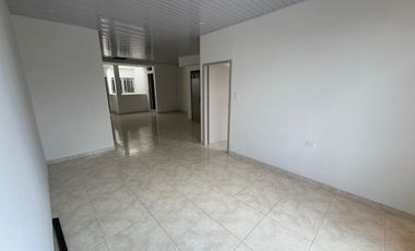 Apartamento Hermoso En Tercer Piso En El Sur Central. Exelente Ubicación
