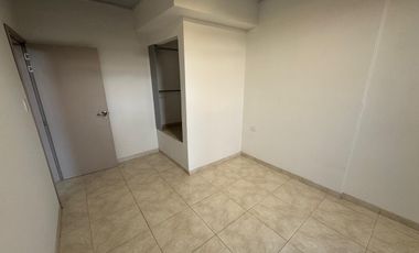 Apartamento Hermoso En Tercer Piso En El Sur Central. Exelente Ubicación