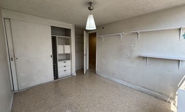 VENTA CASA PARA REMODELAR SANTA MONICA