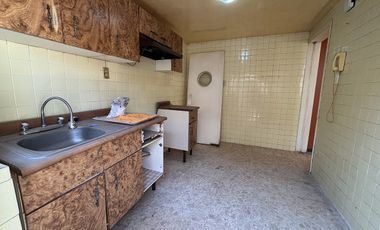 VENTA CASA PARA REMODELAR SANTA MONICA