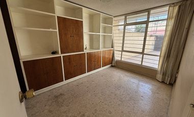 VENTA CASA PARA REMODELAR SANTA MONICA