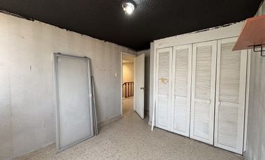VENTA CASA PARA REMODELAR SANTA MONICA