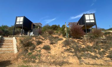 SE VENDE HERMOSA PARCELA CON 3 CABAÑAS EQUIPADAS