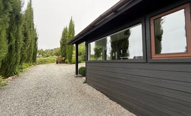 Casa en arriendo c/ estacionamiento en Camino a Villarrica