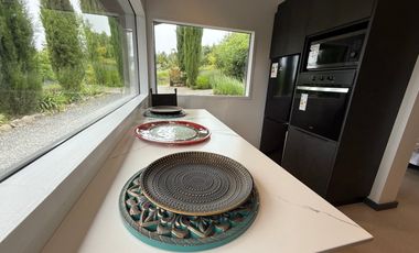 Casa en arriendo c/ estacionamiento en Camino a Villarrica