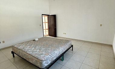 CASA EN VENTA EN LAS ARBOLEDAS