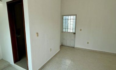 CASA EN VENTA EN LAS ARBOLEDAS
