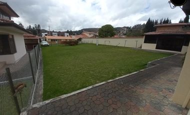Casa de arriendo en Challuabamba – código:22273