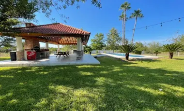 Quinta en venta en Hacienda San Isidro, Cadereyta Jiménez, Nuevo León